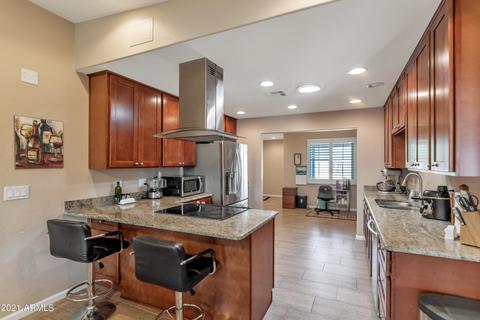 3643 E Laurel Ln, Phoenix, AZ 85028 photo 6