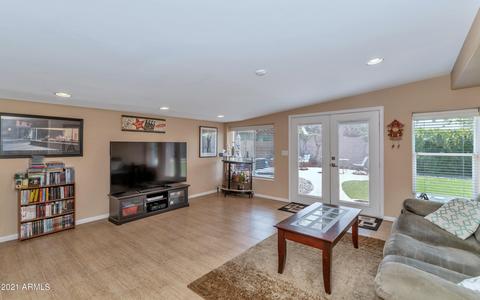 3643 E Laurel Ln, Phoenix, AZ 85028 photo 12