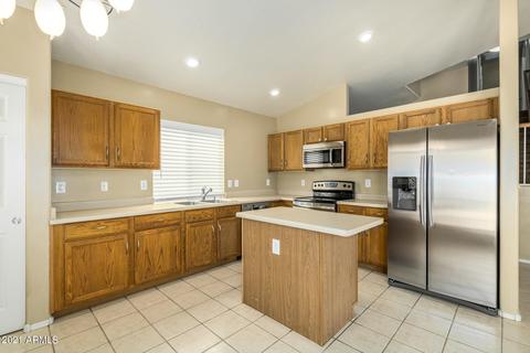 1434 E South Fork Dr, Phoenix, AZ 85048 photo 3
