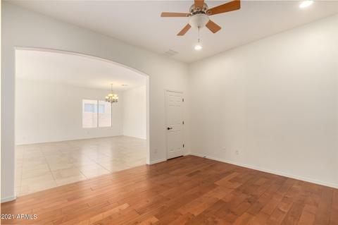2008 W Spur Dr, Phoenix, AZ 85085 photo 11