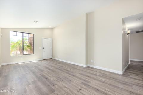 2124 E Patrick Ln, Phoenix, AZ 85024 photo 6