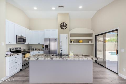 2124 E Patrick Ln, Phoenix, AZ 85024 photo 13