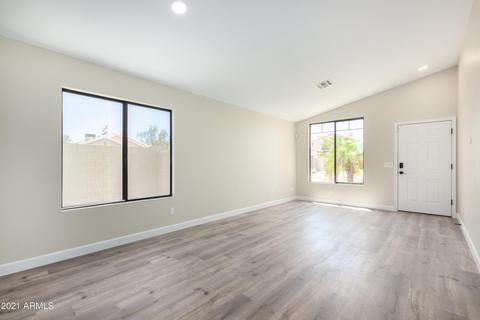 2124 E Patrick Ln, Phoenix, AZ 85024 photo 7