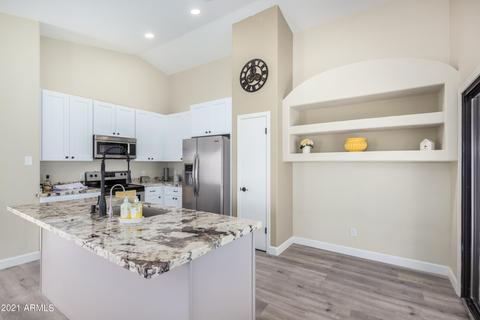 2124 E Patrick Ln, Phoenix, AZ 85024 photo 15