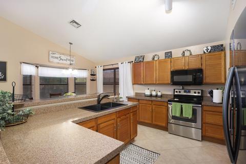 2736 E Rockledge Rd, Phoenix, AZ 85048 photo 11