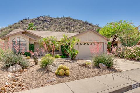 1903 E Behrend Dr, Phoenix, AZ 85024 photo 2