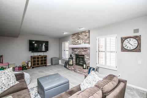 1215 E Glencove Cir, Mesa, AZ 85203 photo 9