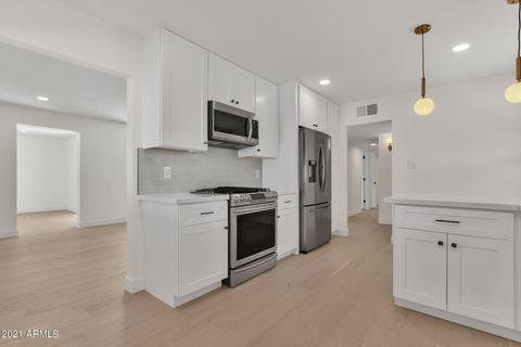 1011 E Cavalier Dr, Phoenix, AZ 85014 photo 14