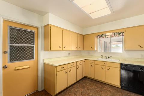 5310 E Colby St, Mesa, AZ 85205 photo 8
