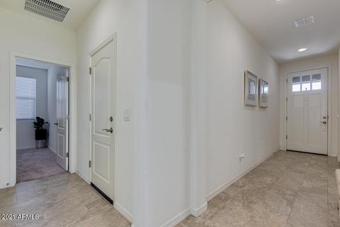 2918 E Wayland Dr, Phoenix, AZ 85040 photo 5