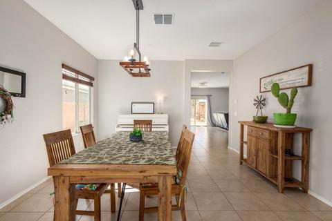 2678 E Gillcrest Rd, Gilbert, AZ 85298 photo 14