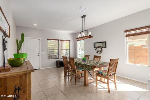 2678 E Gillcrest Rd, Gilbert, AZ 85298 photo 15