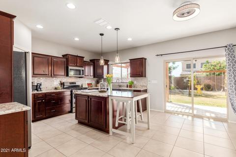 2678 E Gillcrest Rd, Gilbert, AZ 85298 photo 10