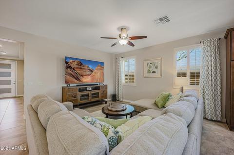 3409 E Penedes Dr, Gilbert, AZ 85298 photo 4