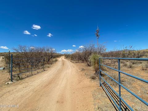 4566 E Serenity Ln, Dragoon, AZ 85609 photo 1