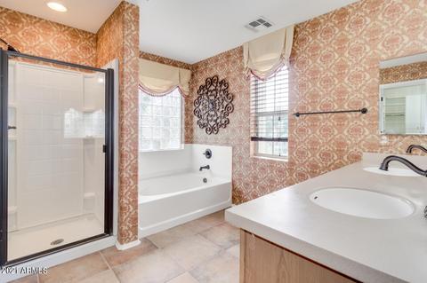1074 S Hawk Ln, Gilbert, AZ 85296 photo 20