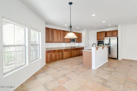 1074 S Hawk Ln, Gilbert, AZ 85296 photo 15
