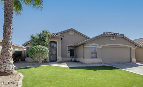 2269 E Robin Ln, Gilbert, AZ 85296 photo 1
