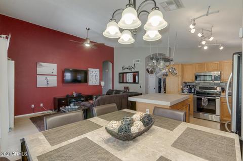2269 E Robin Ln, Gilbert, AZ 85296 photo 12