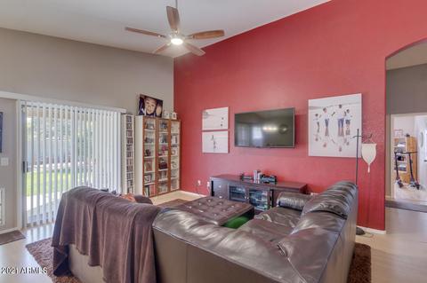 2269 E Robin Ln, Gilbert, AZ 85296 photo 8