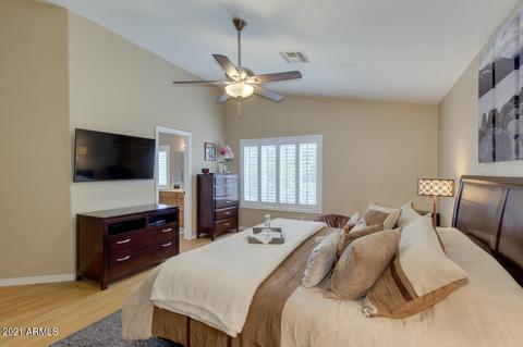 2269 E Robin Ln, Gilbert, AZ 85296 photo 18