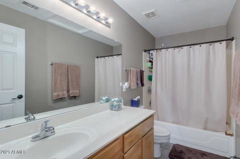2269 E Robin Ln, Gilbert, AZ 85296 photo 24
