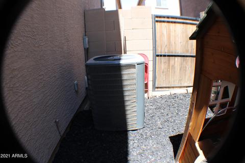 2425 N 73rd Dr, Phoenix, AZ 85035 photo 28