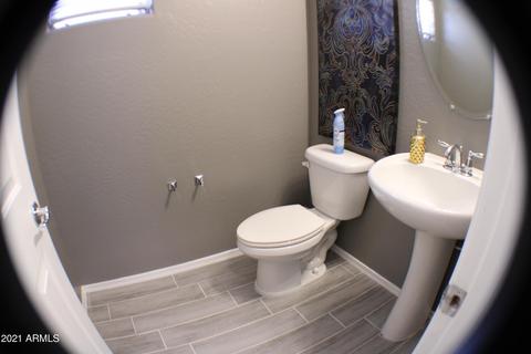 2425 N 73rd Dr, Phoenix, AZ 85035 photo 10