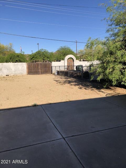 303 E Mountain View Rd, Phoenix, AZ 85020 photo 2