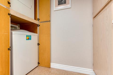 3825 E Camelback Rd #224, Phoenix, AZ 85018 photo 24