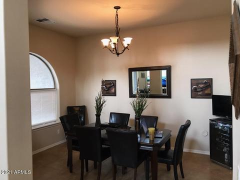 881 E Frances Ln, Gilbert, AZ 85295 photo 3