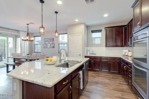 844 S Pheasant Dr, Gilbert, AZ 85296 photo 9