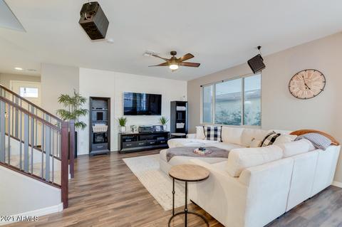 844 S Pheasant Dr, Gilbert, AZ 85296 photo 4