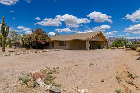589 N Thunderbird Dr, Apache Junction, AZ 85120 photo 1