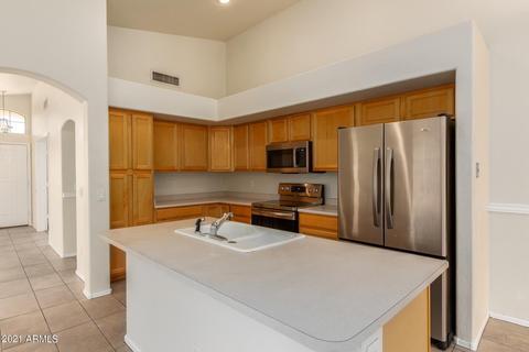 2112 E Willow Wick Rd, Gilbert, AZ 85296 photo 10