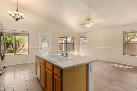 2112 E Willow Wick Rd, Gilbert, AZ 85296 photo 12