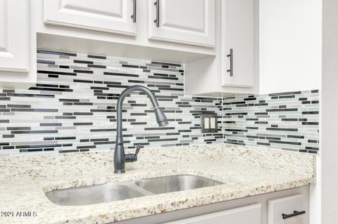 441 E Royal Palms Dr, Mesa, AZ 85203 photo 6
