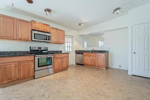 1215 E Concorda Dr, Tempe, AZ 85282 photo 4