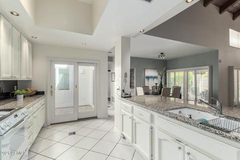 6173 N 28th Pl, Phoenix, AZ 85016 photo 7