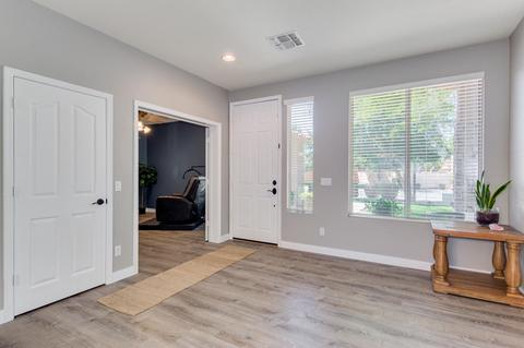 1065 E Sherri Dr, Gilbert, AZ 85296 photo 8