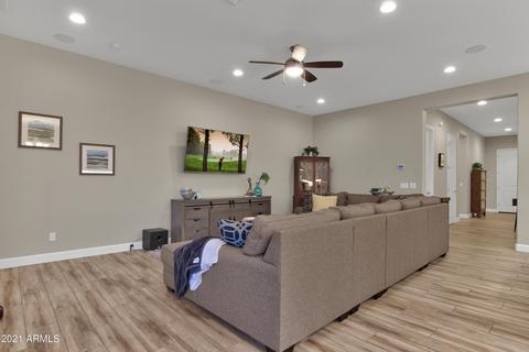 6916 E Quince St, Mesa, AZ 85207 photo 16