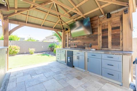 3041 E Melrose St, Gilbert, AZ 85297 photo 9