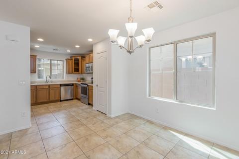 2566 E Boston St, Gilbert, AZ 85295 photo 9