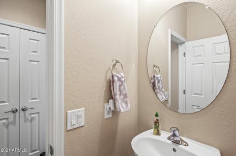 3970 E Cat Balue Dr, Phoenix, AZ 85050 photo 14