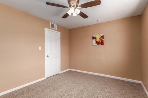 2122 E Carver Dr, Phoenix, AZ 85040 photo 6