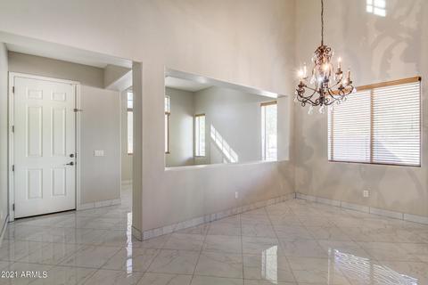 4487 S Cobblestone St, Gilbert, AZ 85297 photo 9