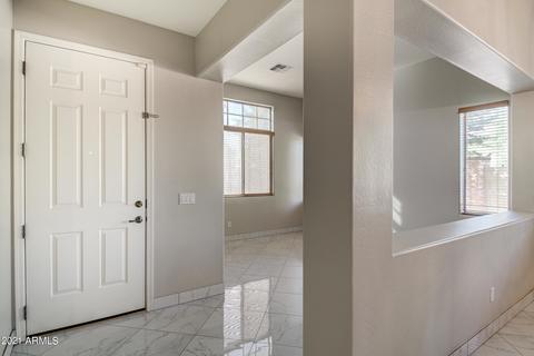4487 S Cobblestone St, Gilbert, AZ 85297 photo 4