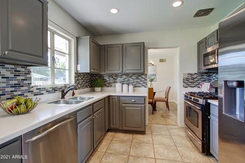 7033 N 8th Ave, Phoenix, AZ 85021 photo 10