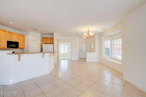7047 S Golfside Ln, Phoenix, AZ 85042 photo 10
