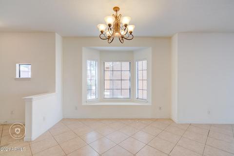 7047 S Golfside Ln, Phoenix, AZ 85042 photo 9